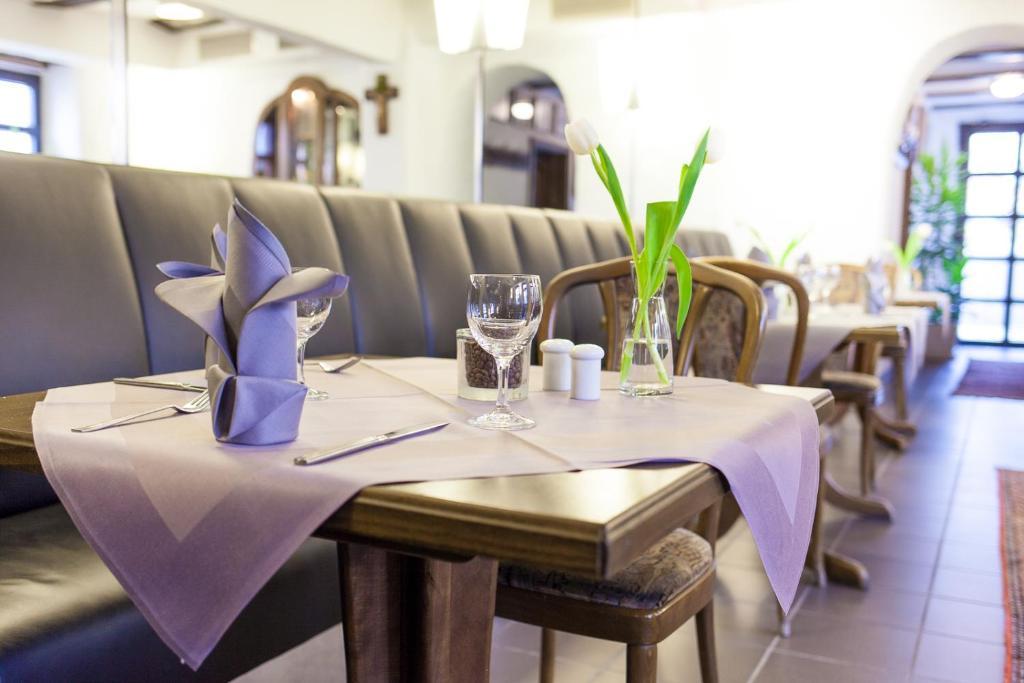 Ramsteiner Hof Hotel Ngoại thất bức ảnh