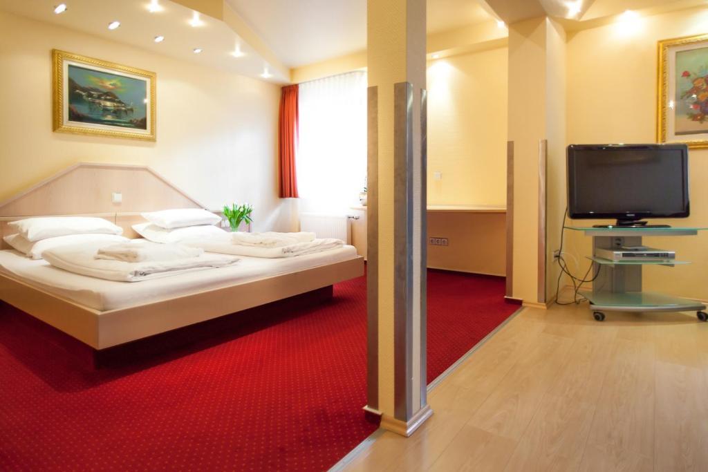 Ramsteiner Hof Hotel Ngoại thất bức ảnh